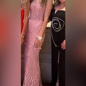 Elegant Pink Lace Evening Gown